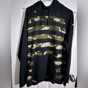 Nike Men's Black and Camouflage Hoodie